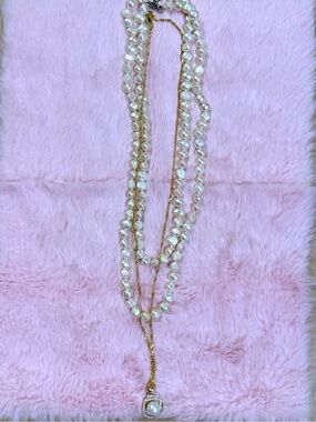 Elegant Gold Pearl Necklace